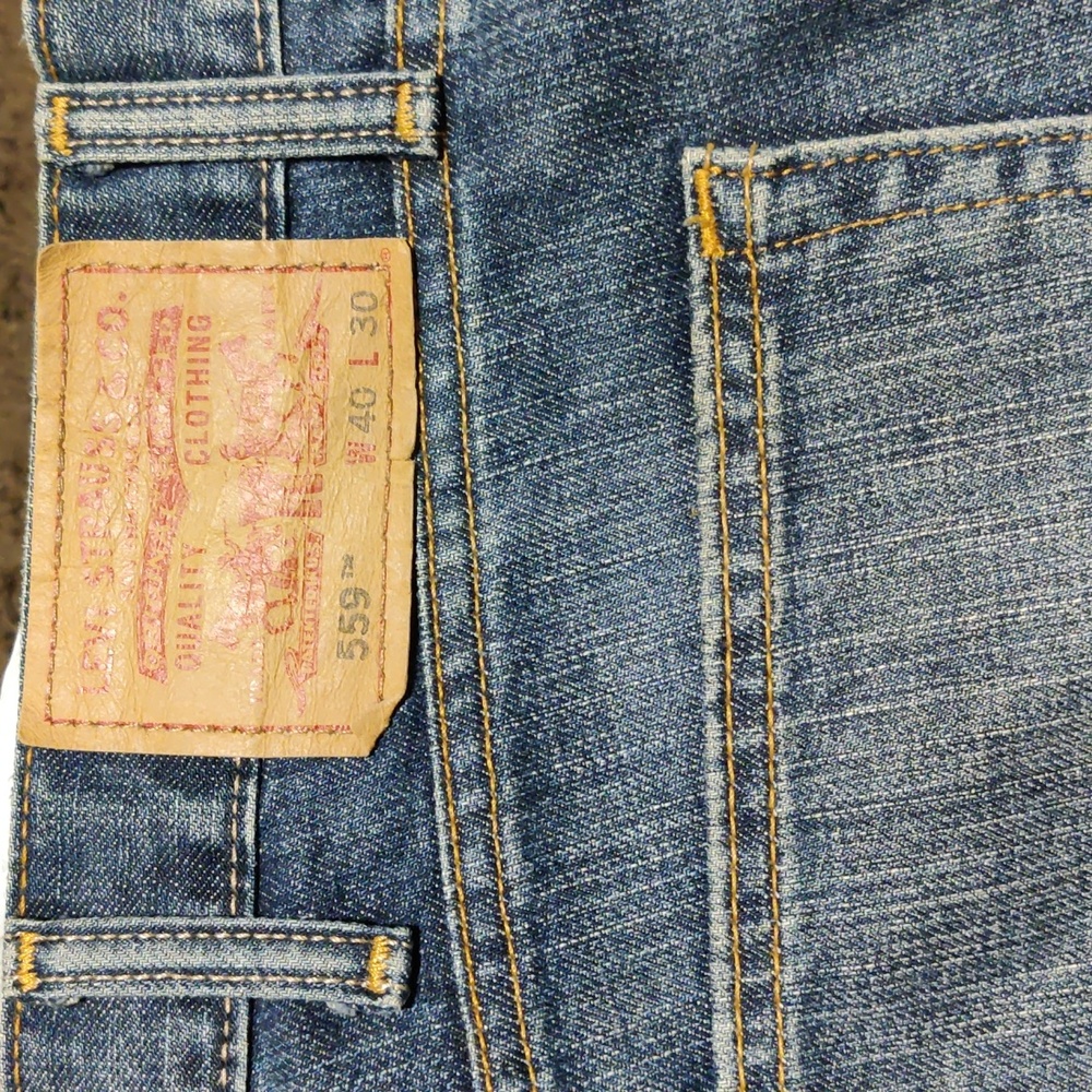 Levi 559 jeans